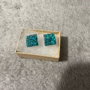 Sparkling Blue Square Earrings